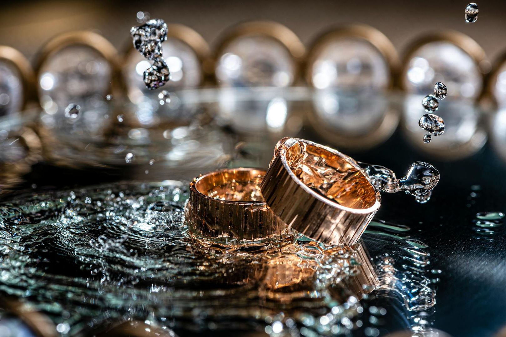 Så får du diamanter och ringar att glittra på bild – utan störande reflexer